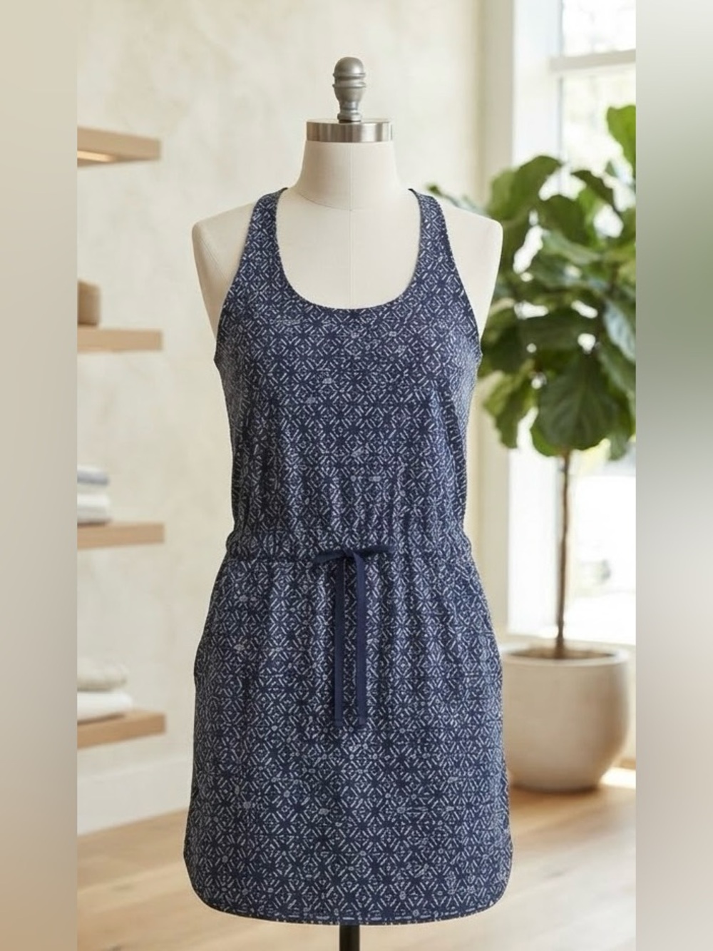 Patagonia Navy Geo Print Racerback Dress Size Medium